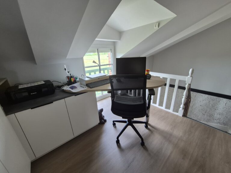 Un bureau sur mesure pour optimiser les petits espaces